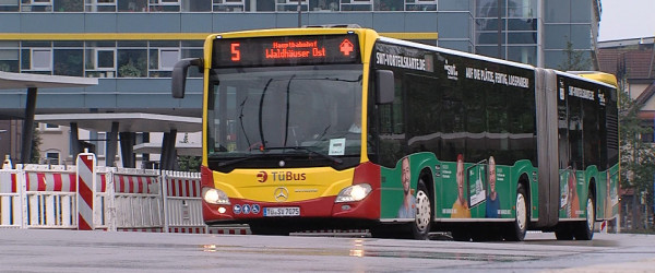 Bus am Tübinger ZOB (Quelle: RIK)