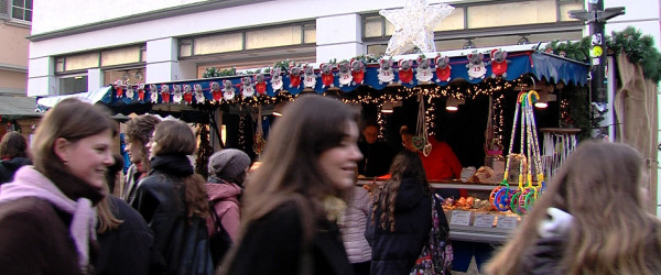 Gut gefüllt war der Tübinger Weihnachtsmarkt (Quelle: RIK)