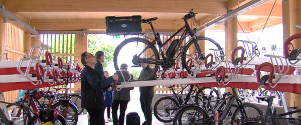Fahrradparkhaus UKT (Quelle: RIK)